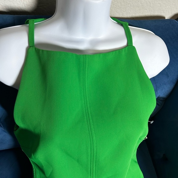 Vibrant Strapless Dress in Green - Picture 7 of 7